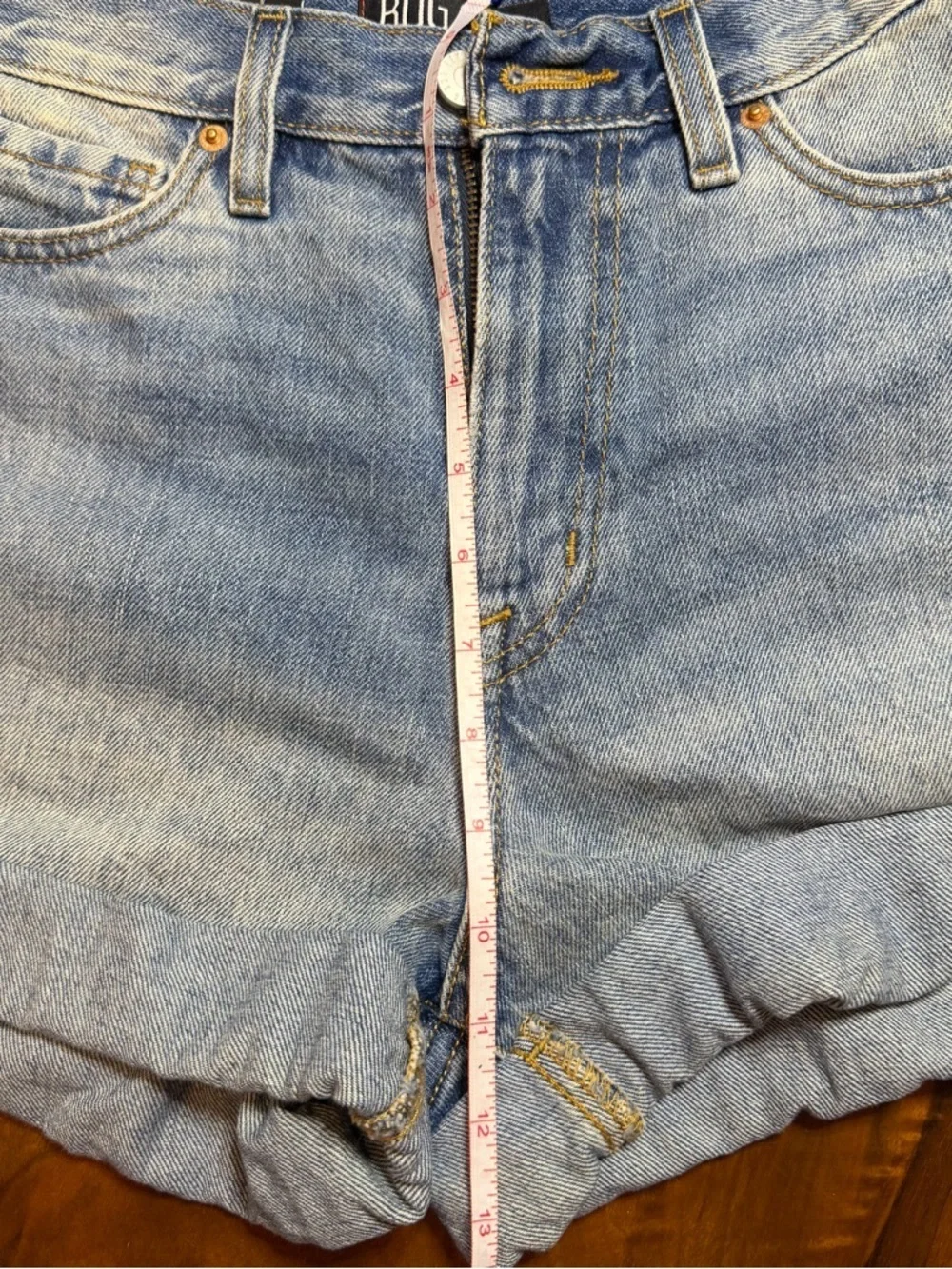 NWT BDG Urban Outfitters Mom High-Rise Denim Shorts Size 24